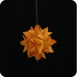 Paper Moravian Star Ball